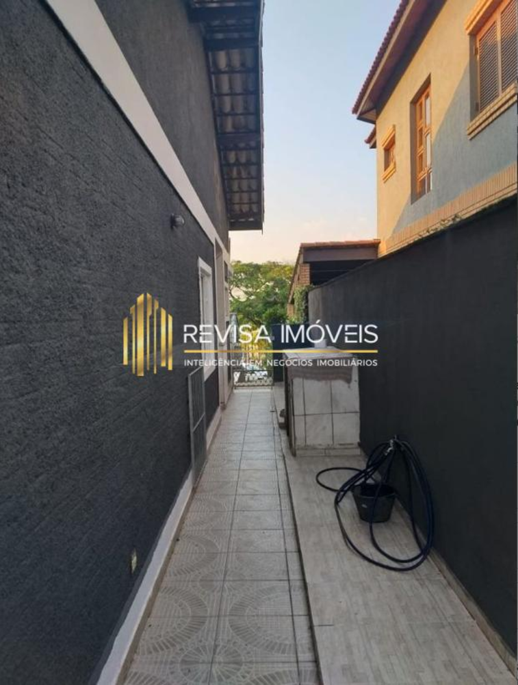 Casa de Condomínio à venda com 5 quartos, 360m² - Foto 3