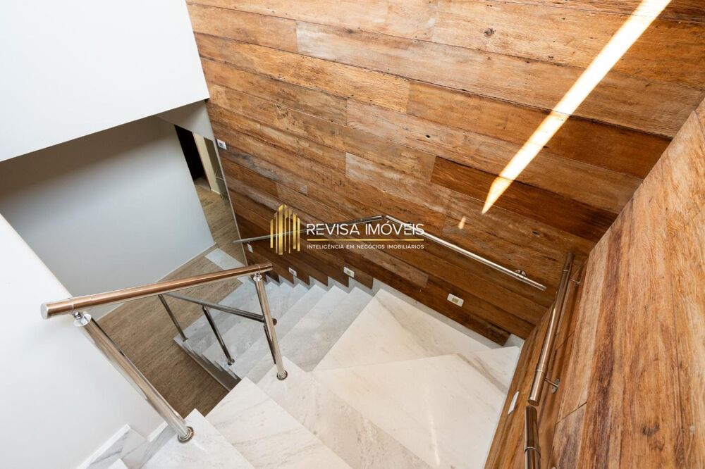 Casa de Condomínio para alugar com 4 quartos, 1500m² - Foto 11
