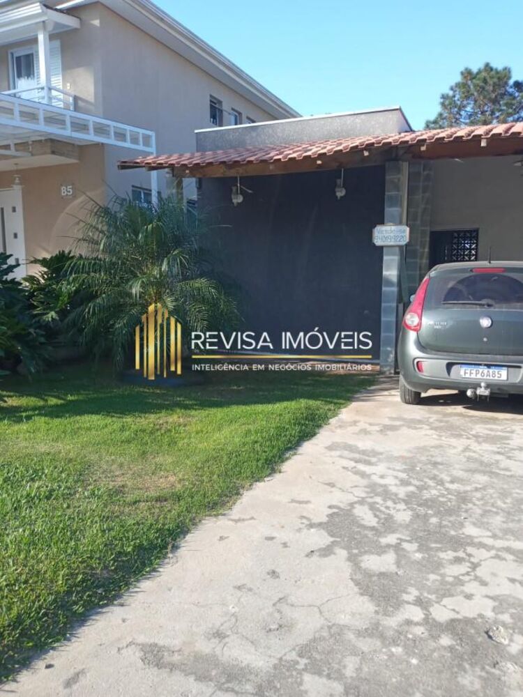 Casa de Condomínio à venda com 4 quartos, 190m² - Foto 2