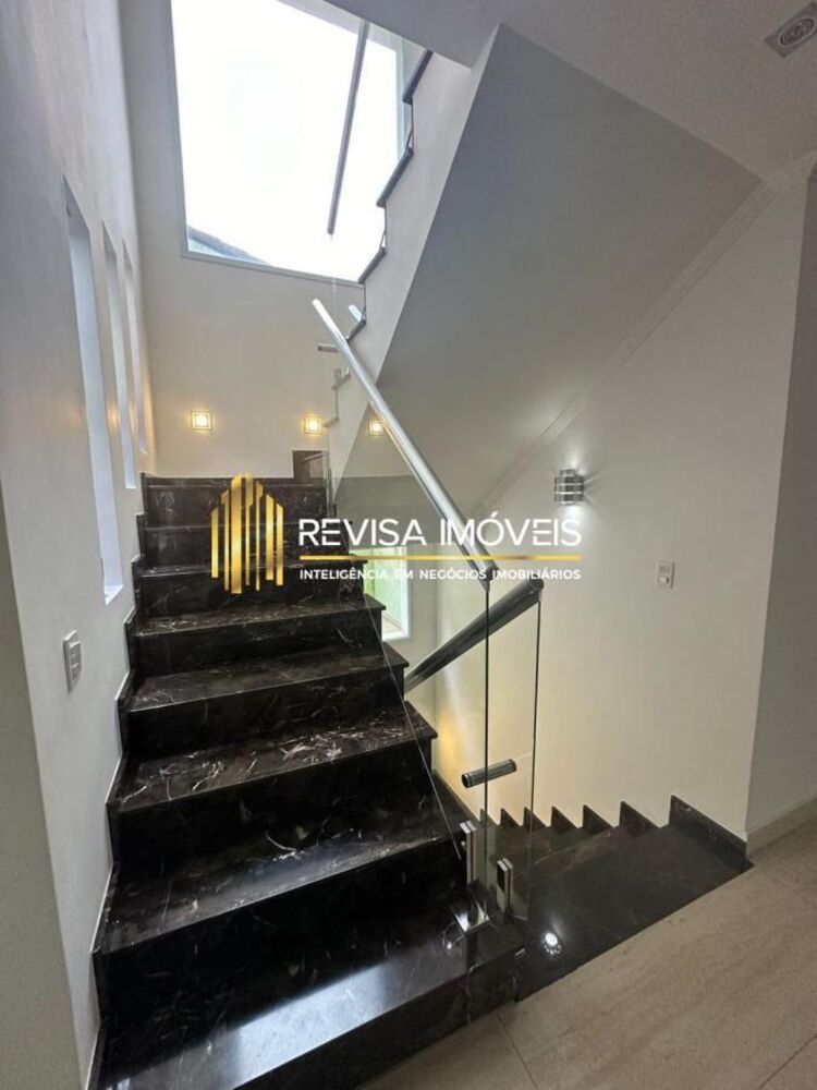 Casa de Condomínio à venda com 4 quartos, 308m² - Foto 4