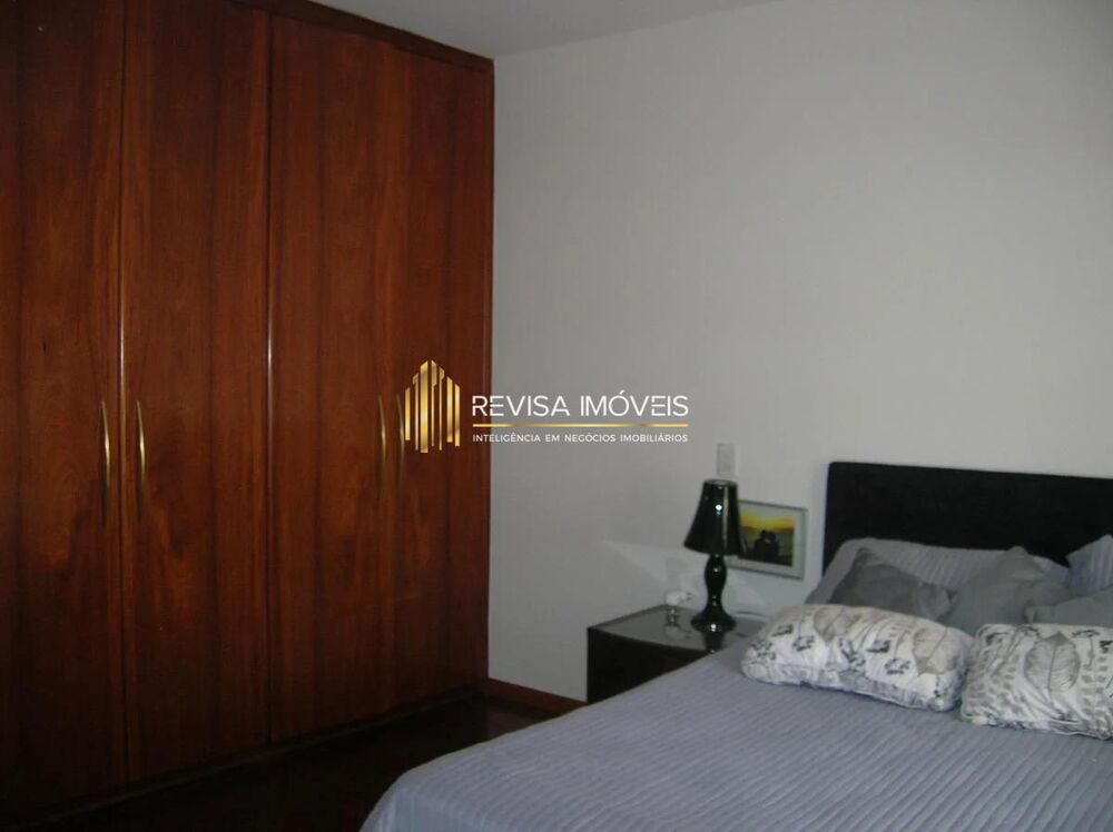 Casa de Condomínio para alugar com 4 quartos, 350m² - Foto 15