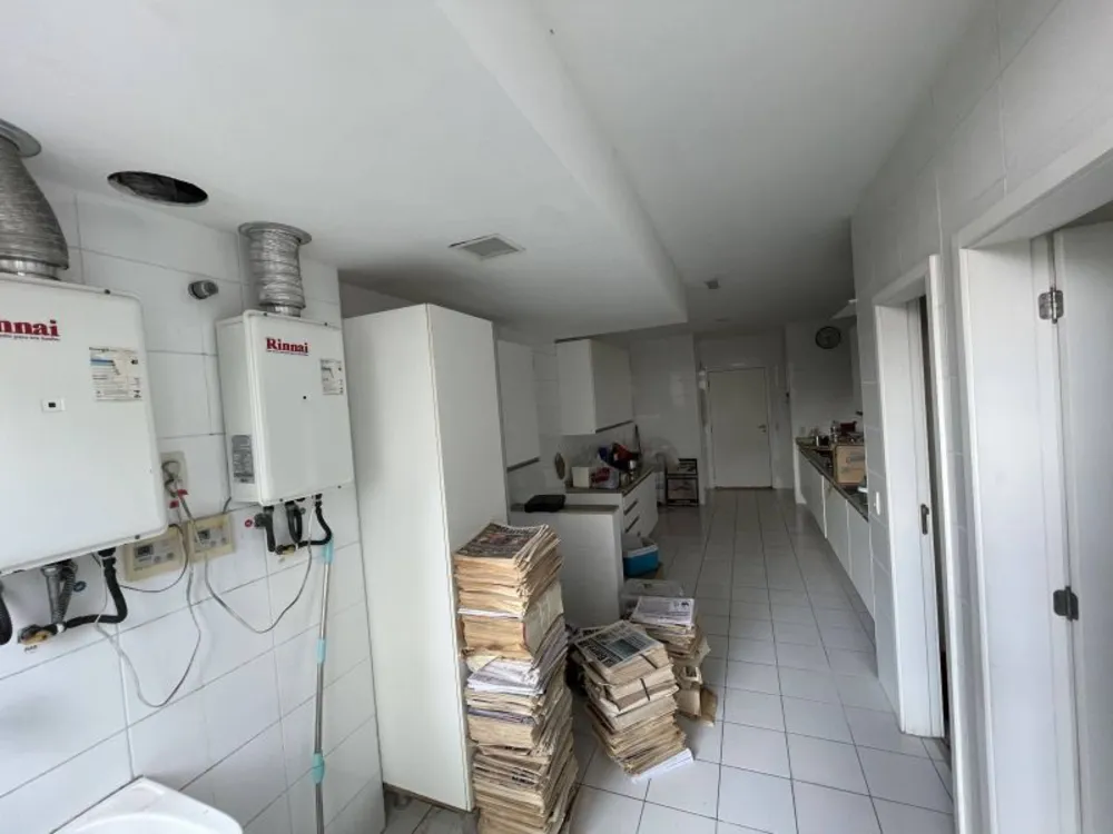 Apartamento, 4 quartos, 275 m² - Foto 2