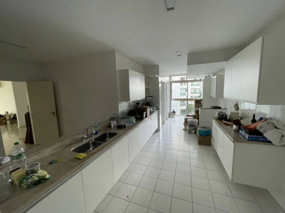 Apartamento, 4 quartos, 275 m² - Foto 1