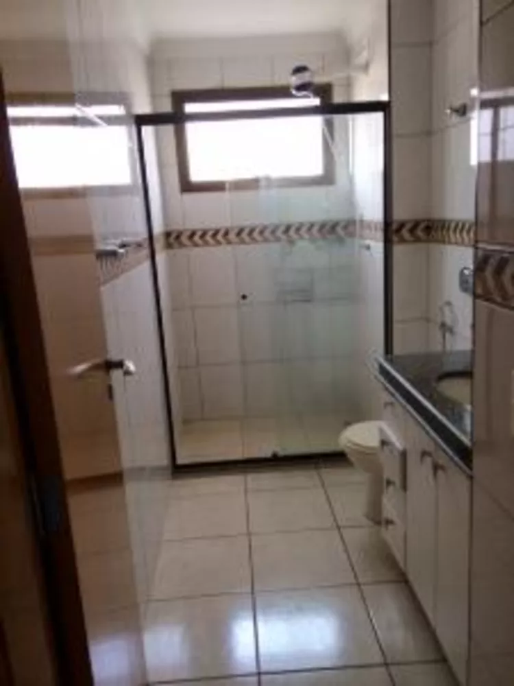 Apartamento à venda com 3 quartos, 156m² - Foto 4