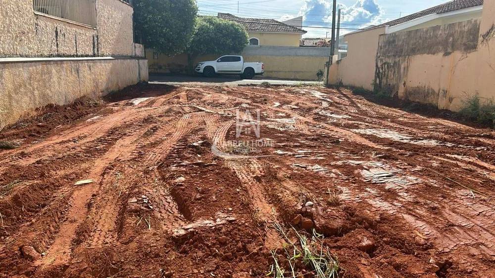 Terreno, 240 m² - Foto 1