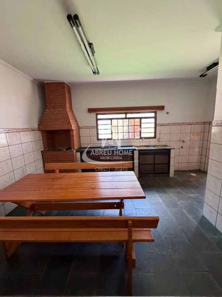 Chácara, 3 quartos, 1079 m² - Foto 2