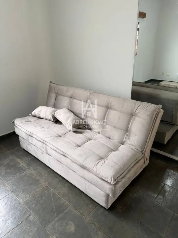 Chácara, 3 quartos, 1079 m² - Foto 1