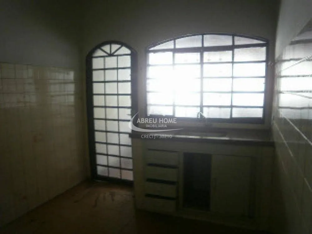 Casa, 3 quartos, 250 m² - Foto 9