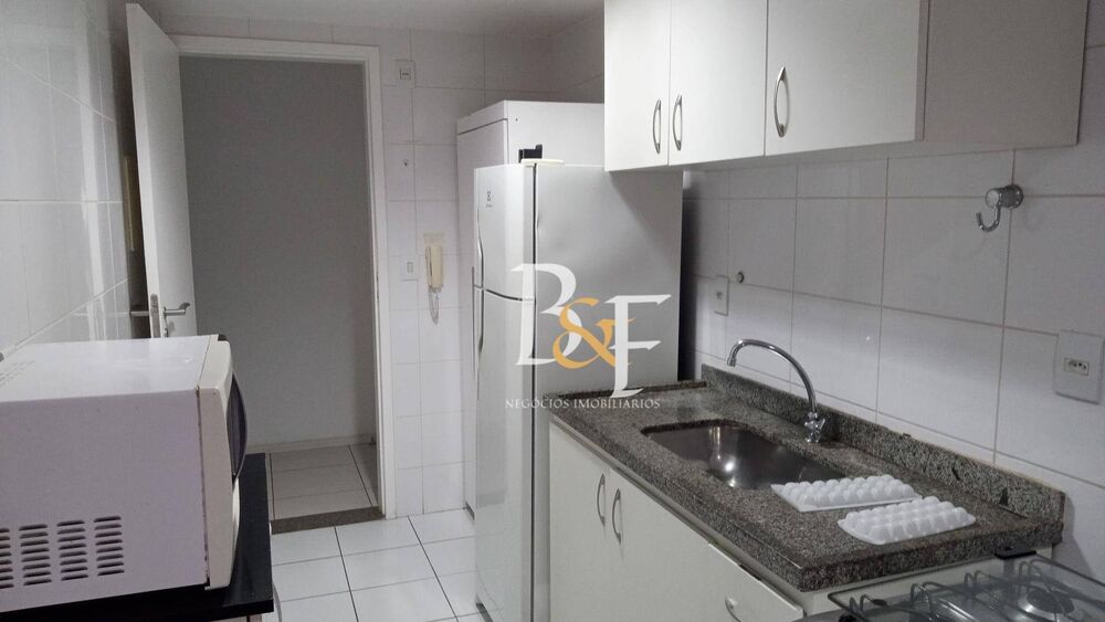 Apartamento para alugar com 2 quartos, 68m² - Foto 3