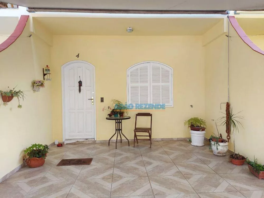 Casa de Condomínio, 2 quartos - Foto 1