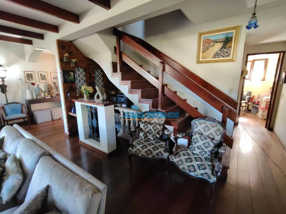 Casa, 5 quartos, 244 m² - Foto 43