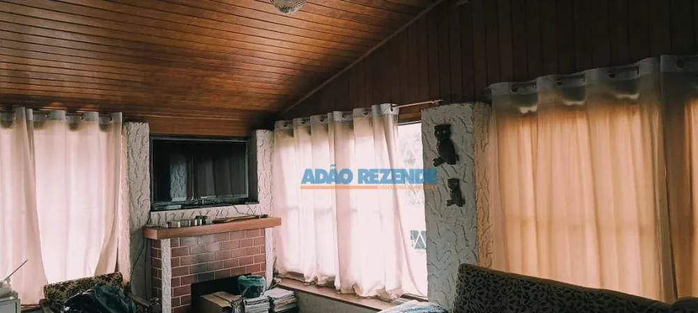 Casa, 3 quartos, 323 m² - Foto 2