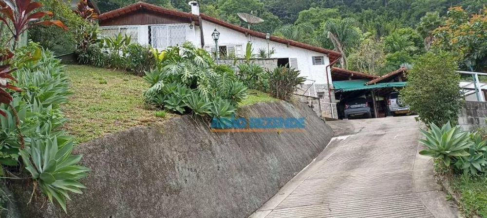 Casa, 3 quartos, 323 m² - Foto 35