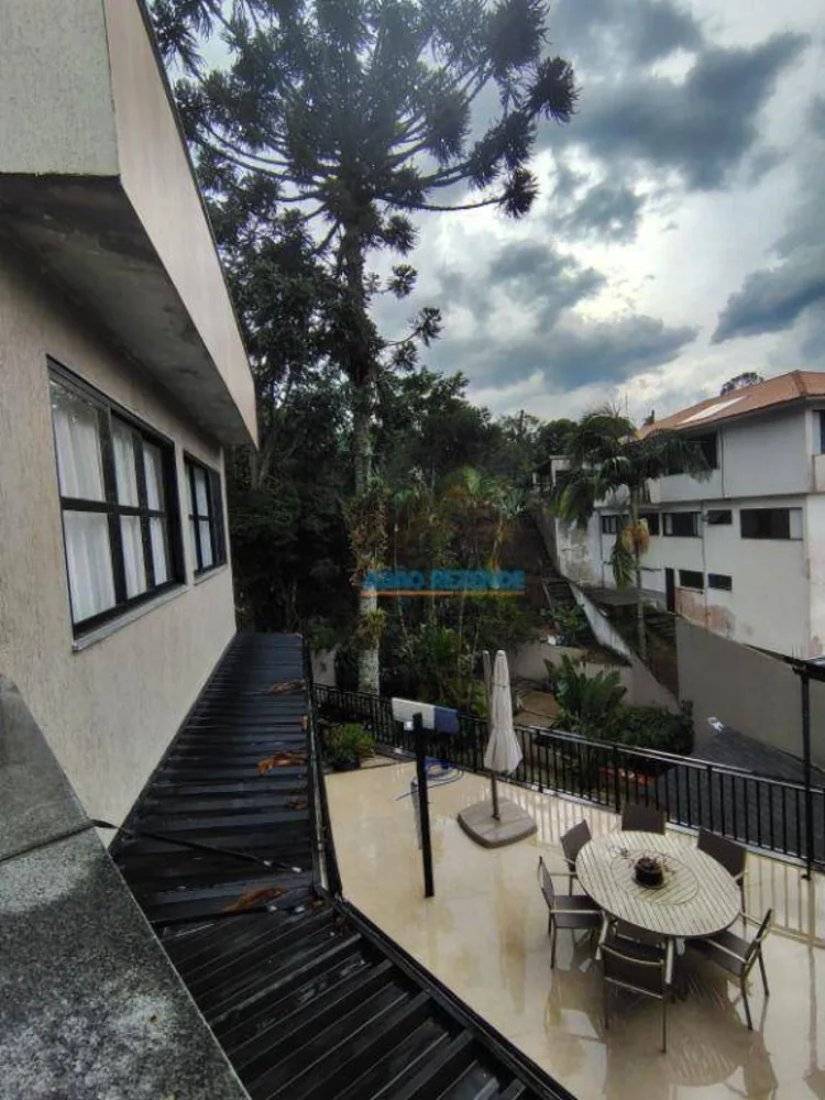 Casa, 5 quartos, 358 m² - Foto 1