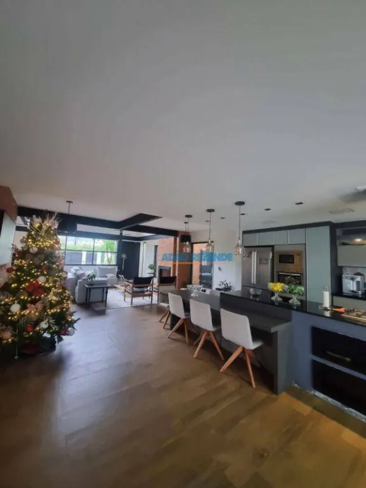 Casa, 5 quartos, 358 m² - Foto 5