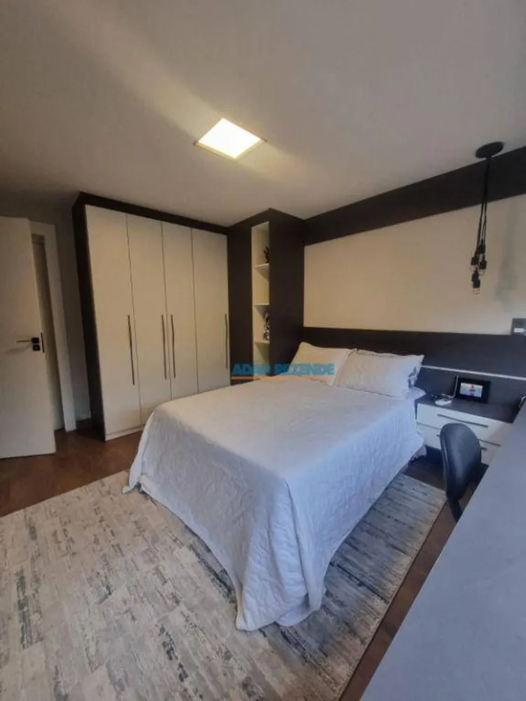 Casa, 5 quartos, 358 m² - Foto 42