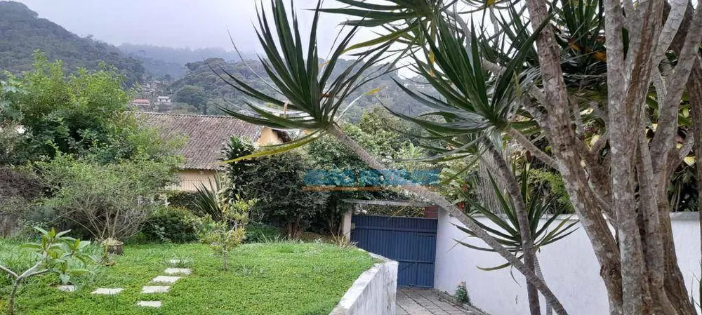 Casa, 6 quartos, 191 m² - Foto 3
