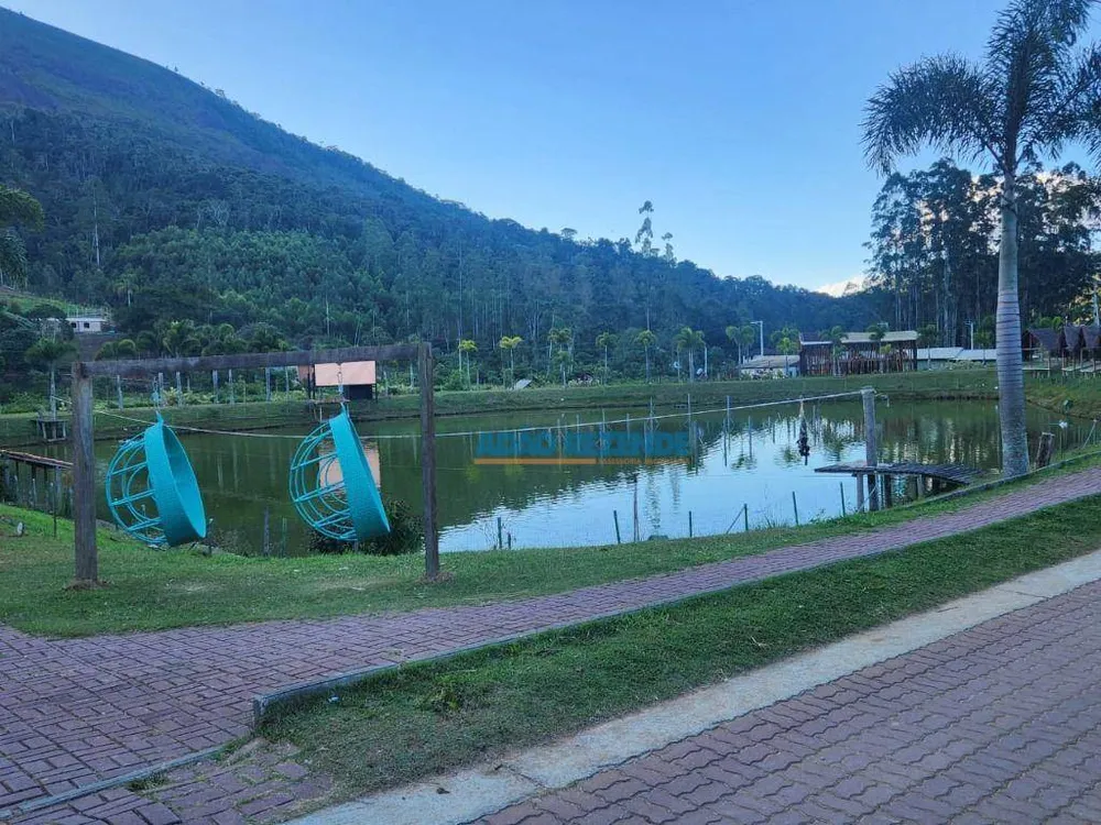 Loteamento e Condomínio, 728 m² - Foto 1