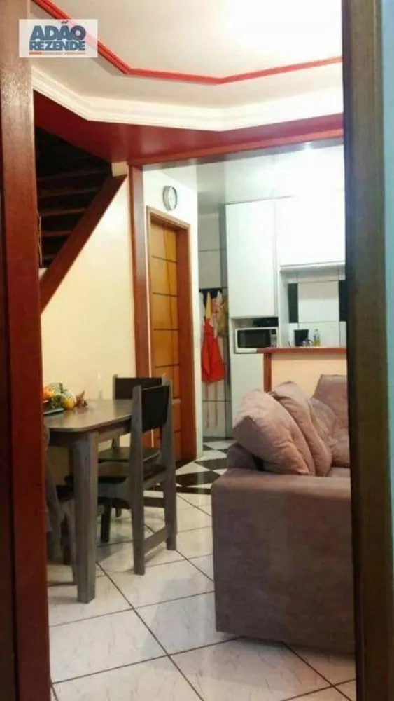 Casa, 3 quartos, 85 m² - Foto 2
