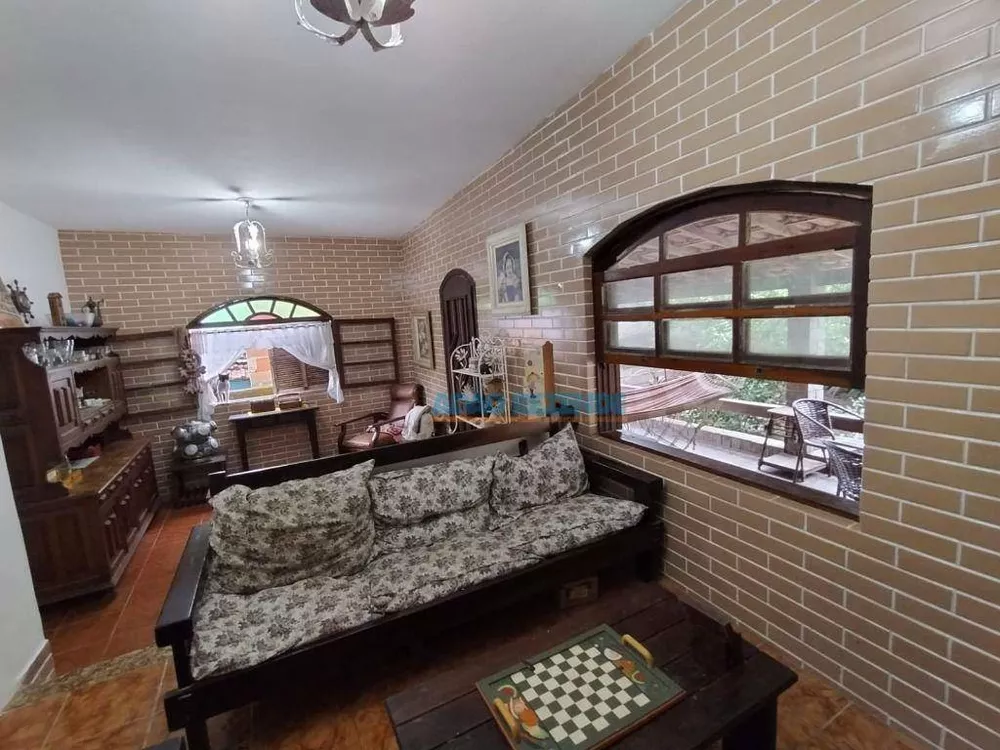 Casa, 3 quartos, 99 m² - Foto 2