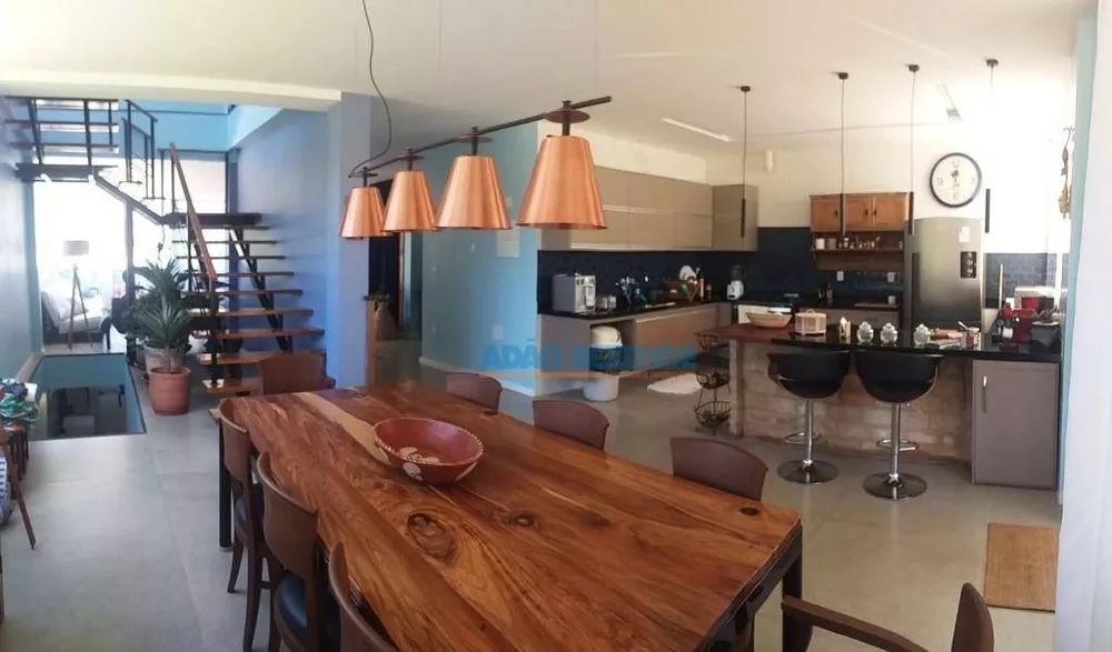 Casa de Condomínio, 4 quartos - Foto 1