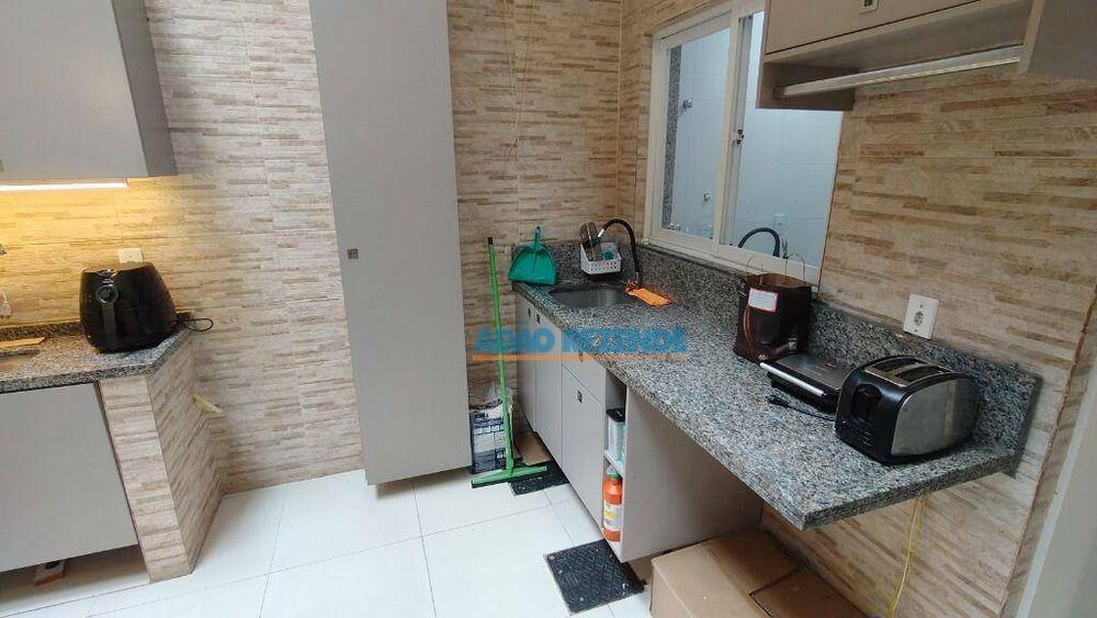 Casa de Condomínio à venda com 3 quartos, 76m² - Foto 2