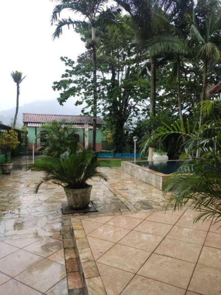 Sítio, 3 quartos, 4000 m² - Foto 17