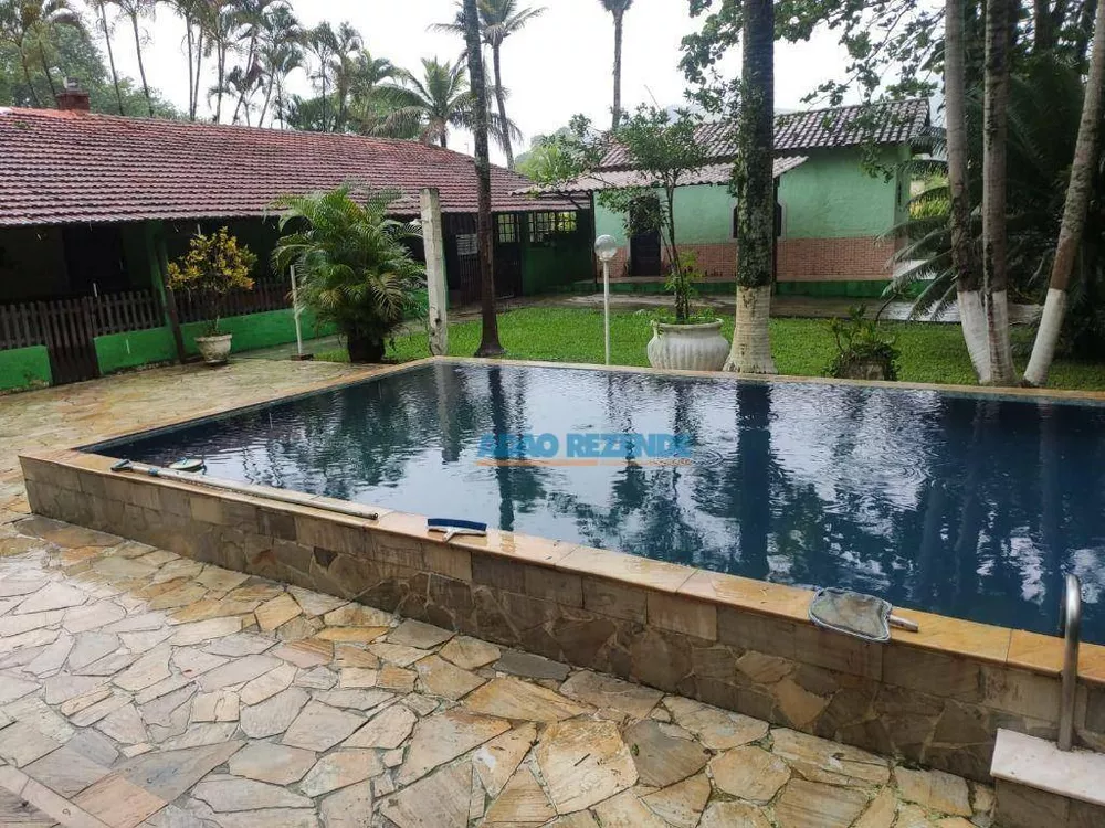 Sítio, 3 quartos, 4000 m² - Foto 2