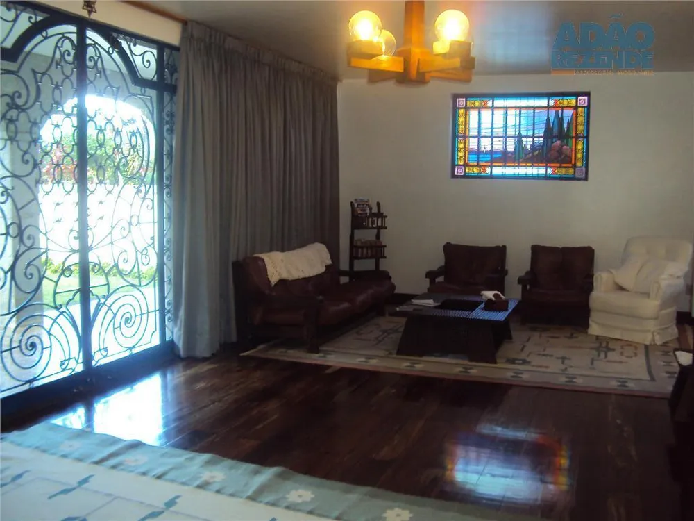 Casa, 4 quartos, 300 m² - Foto 4