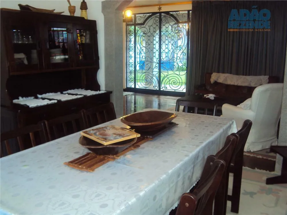 Casa, 4 quartos, 300 m² - Foto 6