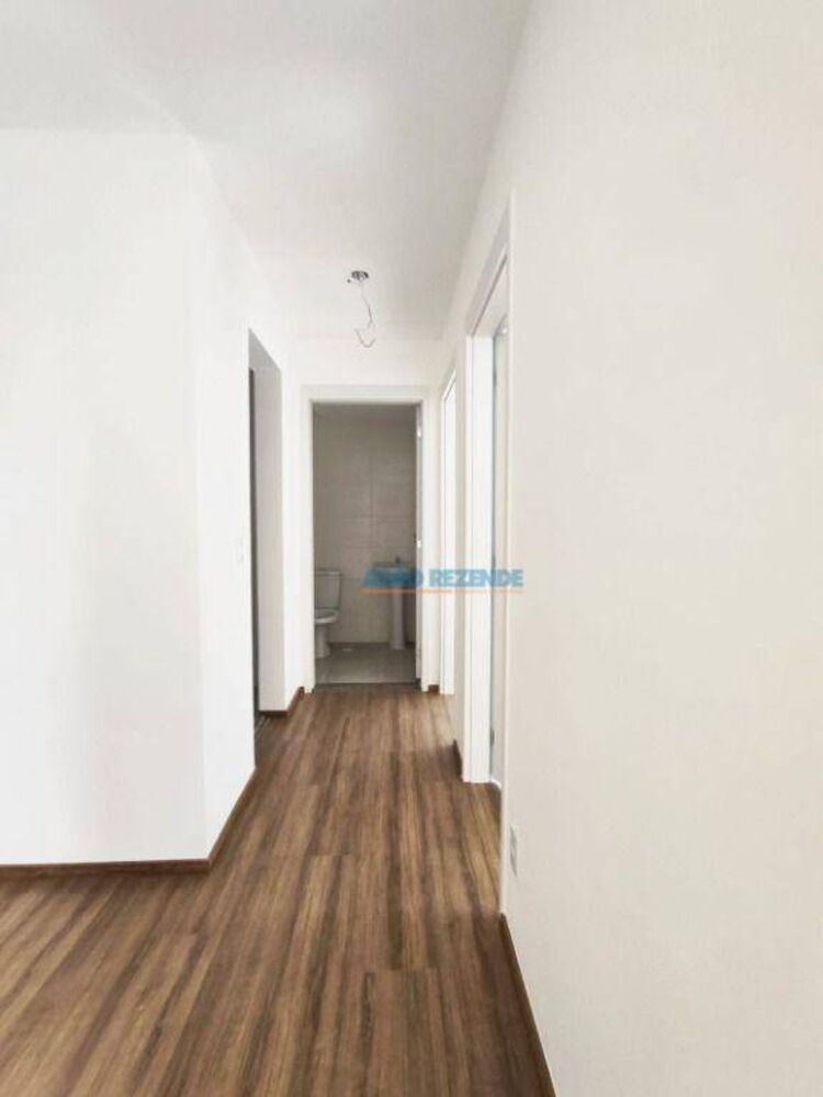 Apartamento à venda com 2 quartos, 49m² - Foto 3