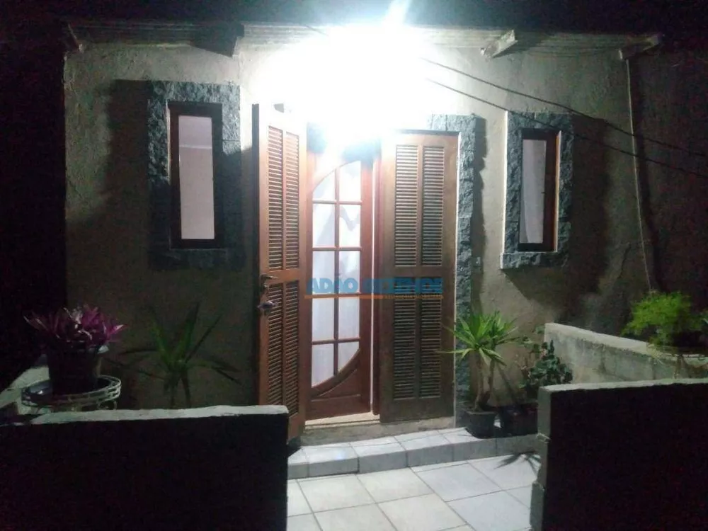 Casa, 3 quartos, 66 m² - Foto 1