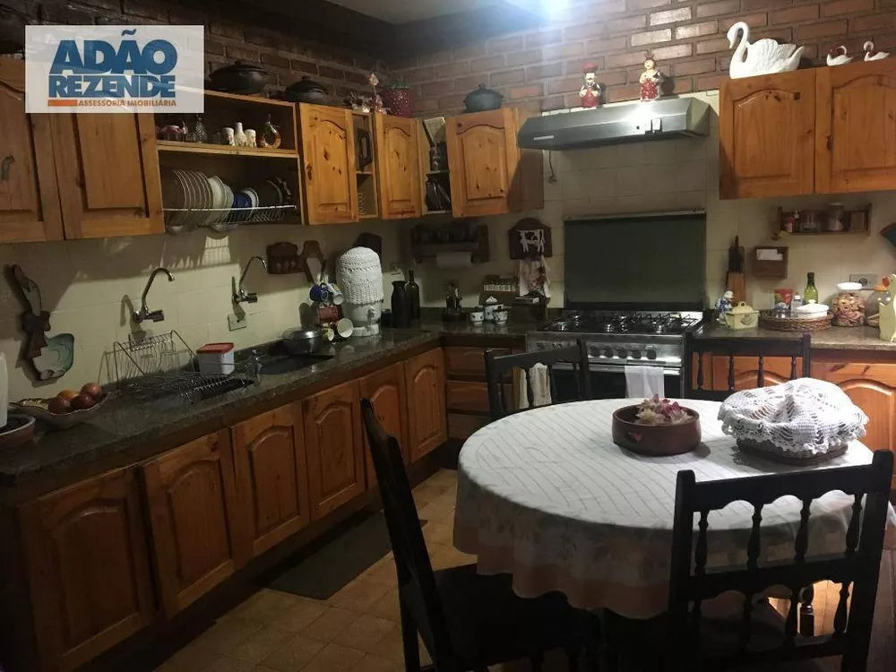 Casa, 5 quartos, 280 m² - Foto 21