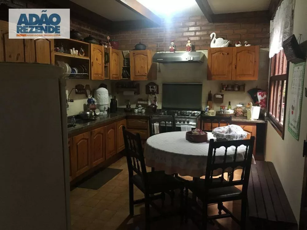 Casa, 5 quartos, 280 m² - Foto 6