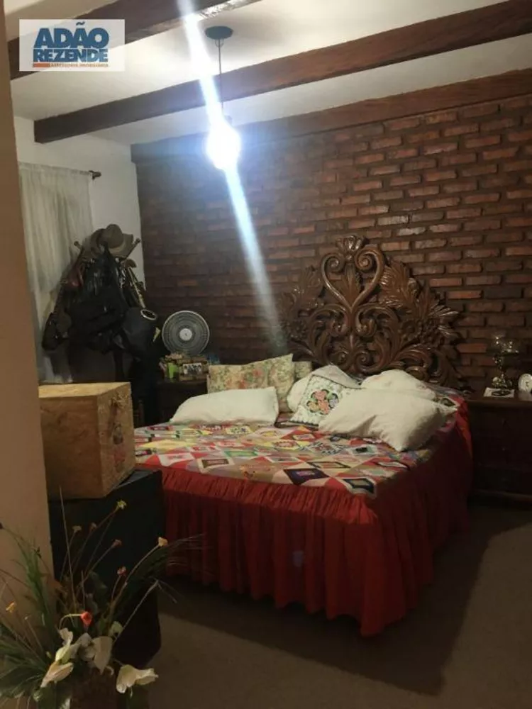 Casa, 5 quartos, 280 m² - Foto 9