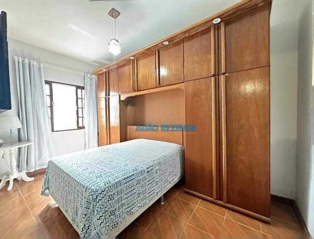 Casa, 10 quartos, 270 m² - Foto 10