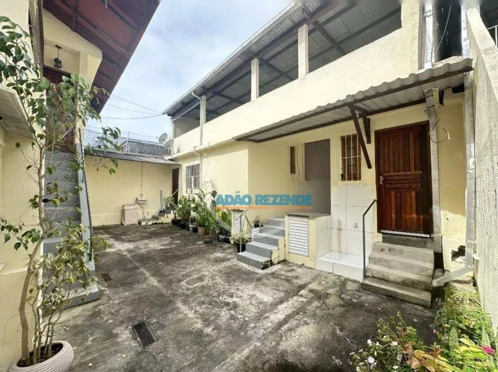 Casa, 10 quartos, 270 m² - Foto 14