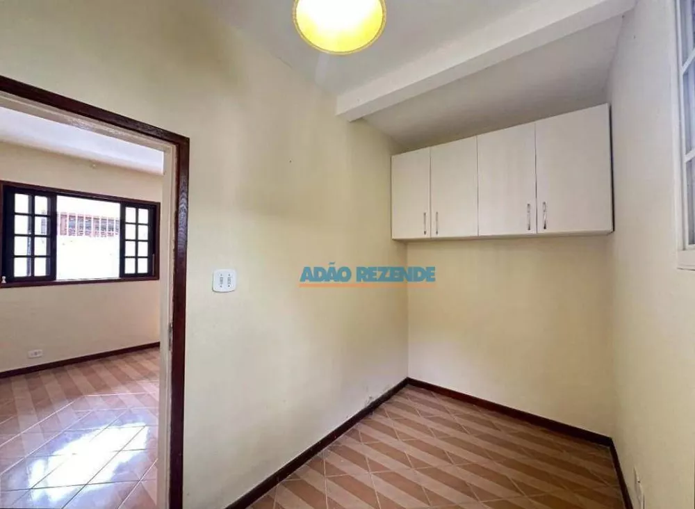 Casa, 10 quartos, 270 m² - Foto 5
