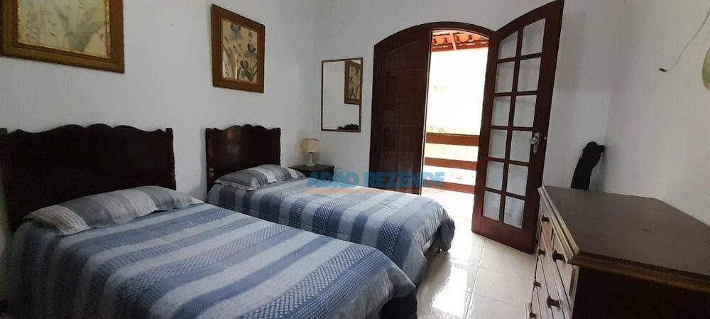 Casa de Condomínio à venda com 4 quartos, 173m² - Foto 4