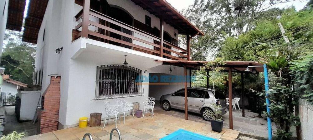 Casa de Condomínio à venda com 4 quartos, 173m² - Foto 1