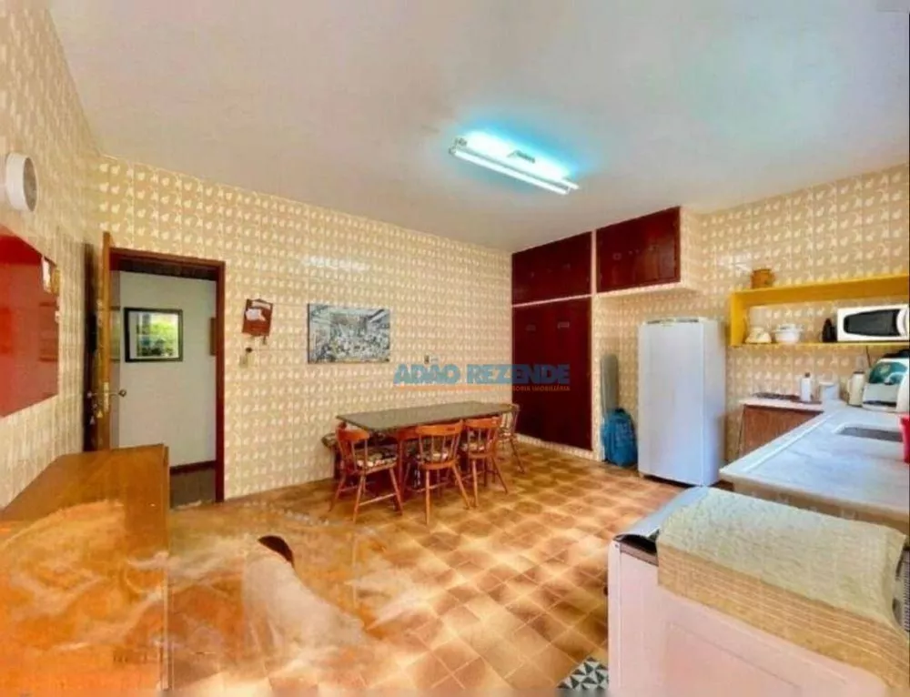 Casa, 3 quartos, 327 m² - Foto 14