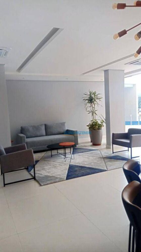 Apartamento à venda com 2 quartos, 63m² - Foto 4