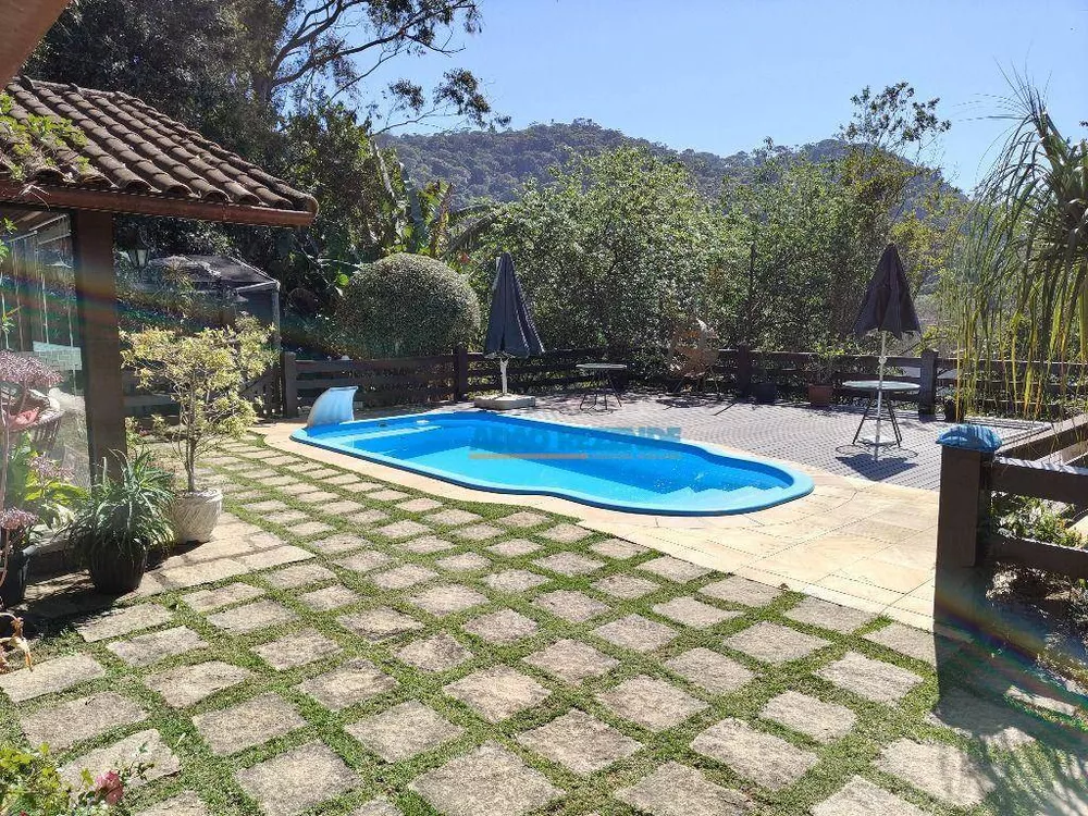 Casa, 5 quartos, 271 m² - Foto 60