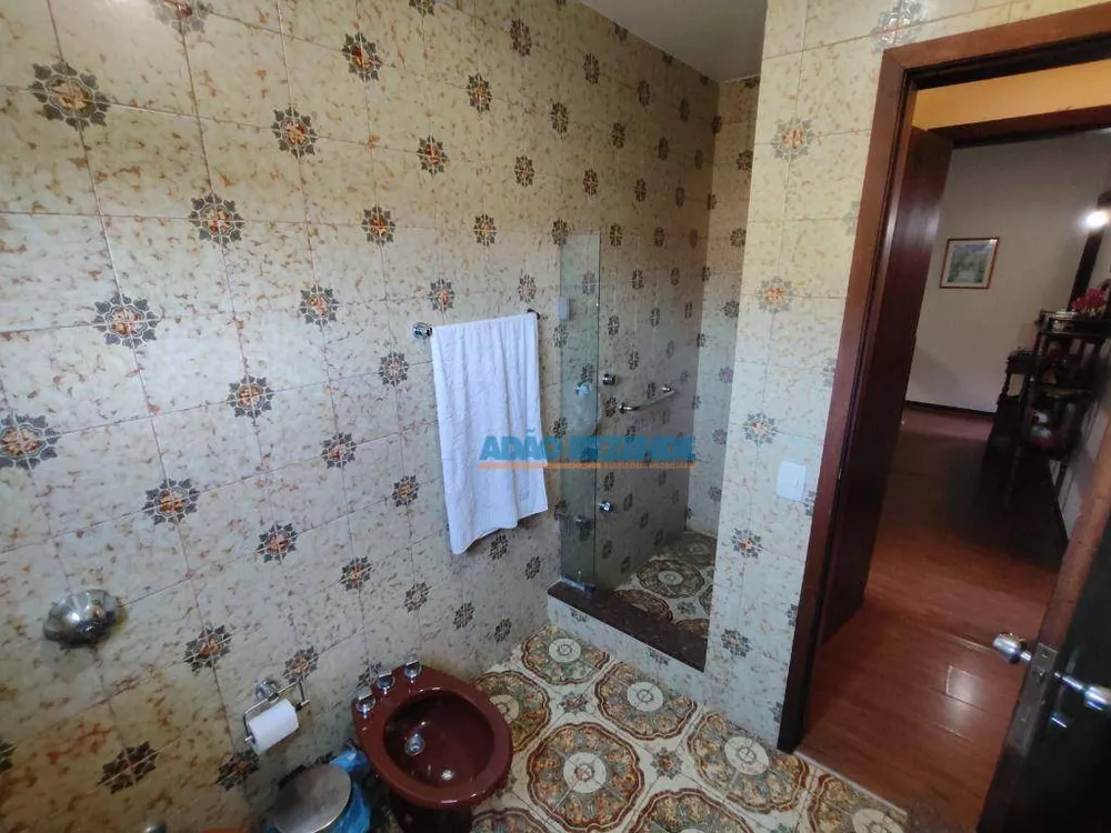 Casa, 5 quartos, 271 m² - Foto 11