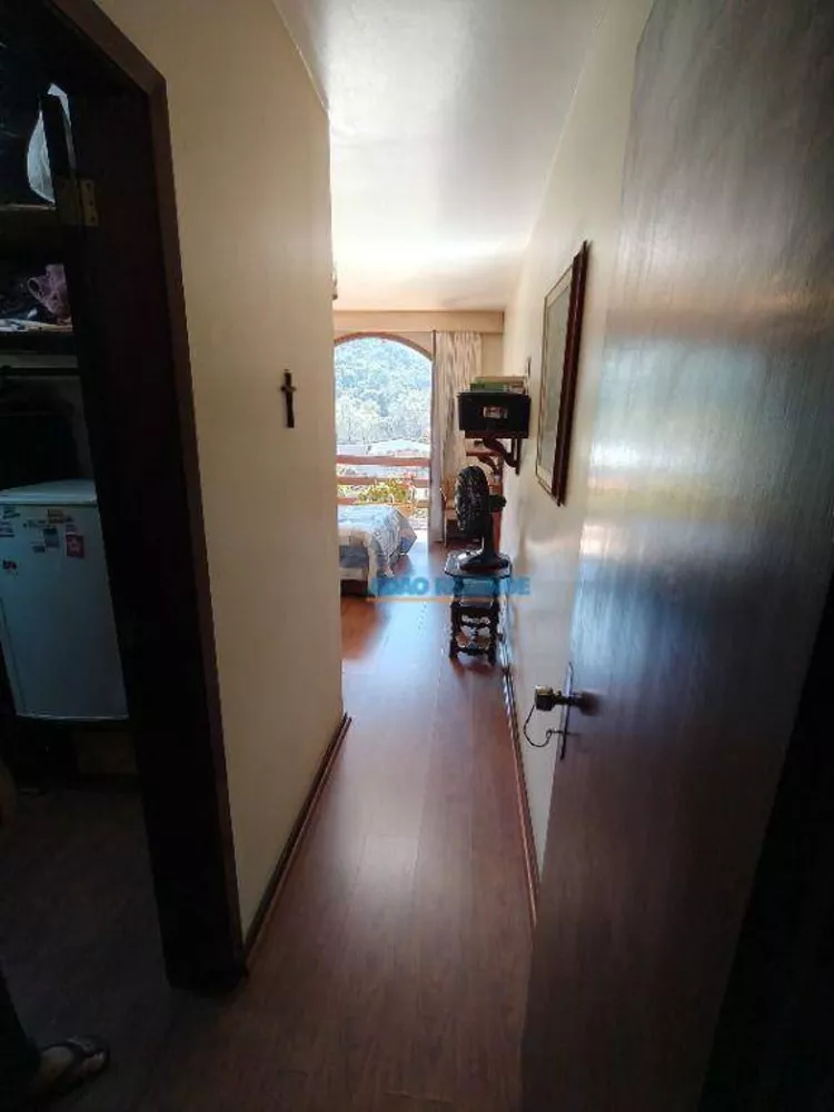 Casa, 5 quartos, 271 m² - Foto 8