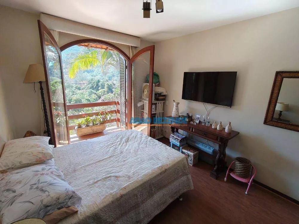Casa, 5 quartos, 271 m² - Foto 37
