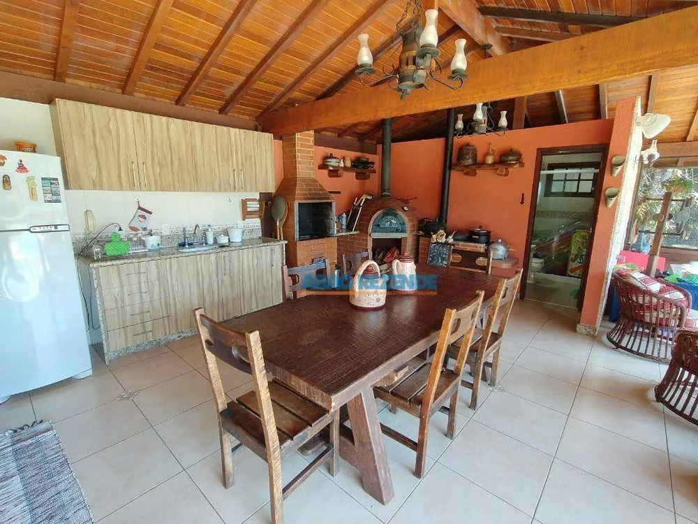 Casa, 5 quartos, 271 m² - Foto 73