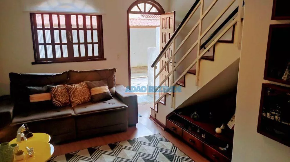 Casa de Condomínio à venda com 2 quartos, 54m² - Foto 1