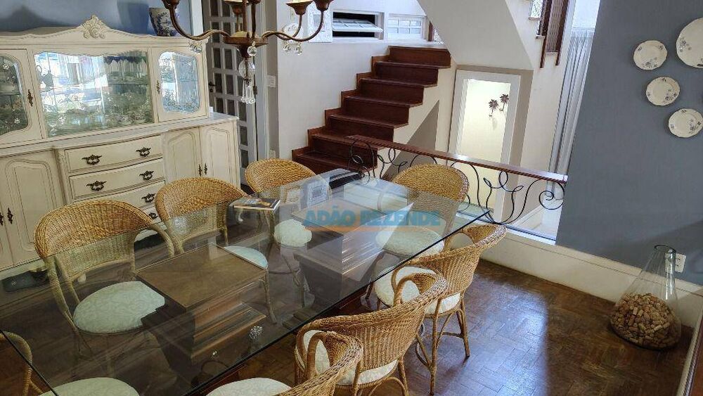 Casa à venda com 5 quartos, 408m² - Foto 2