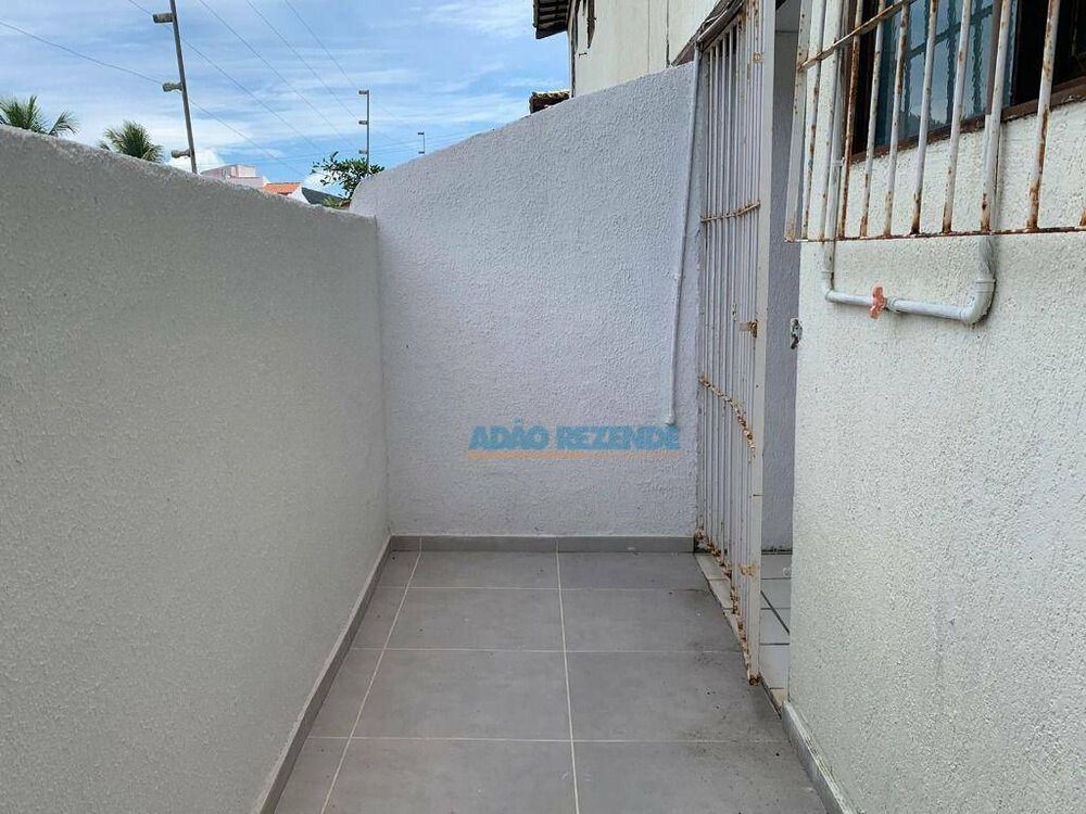 Casa de Condomínio à venda com 2 quartos, 84m² - Foto 3